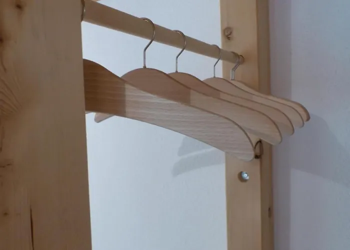 Gemuetliche Mit Gartensitzplatz By Interhome Apartmán